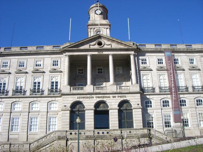 BLUE WINE DESIGN AWARDS