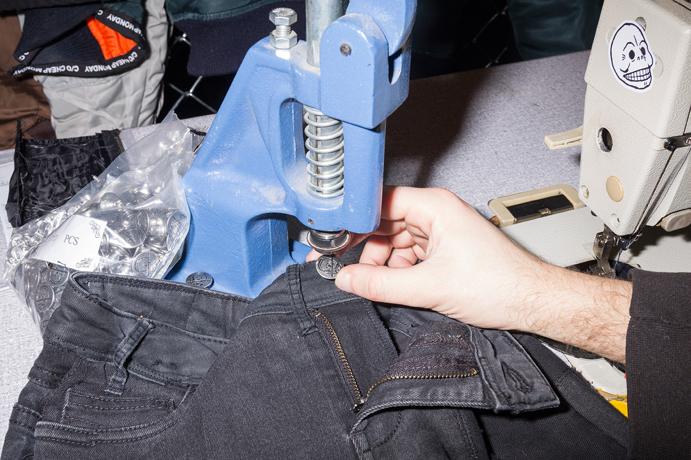 Recicla, Reduce, Reutiliza con Cheap Monday