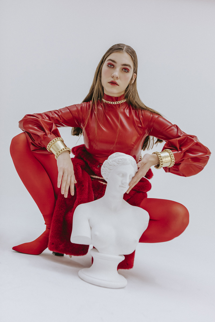 Editorial moda en rojo por Alejandra Vacuii