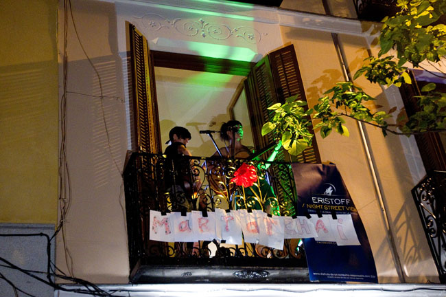 ensv_concierto-en-balcon ERISTOFF NIGHT STREET VIEW