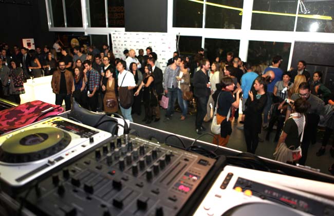 glori-8 BARTCELONA DESIGN EDITION 2011