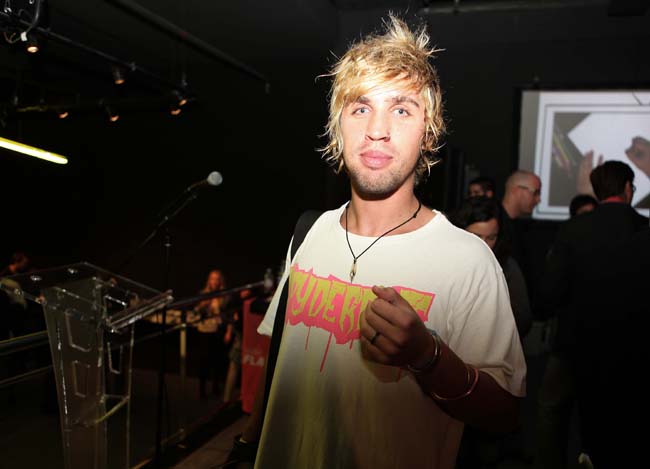 glori-9 BARTCELONA DESIGN EDITION 2011