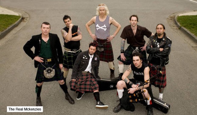 EASTPAK HAPPY NEW YEAR