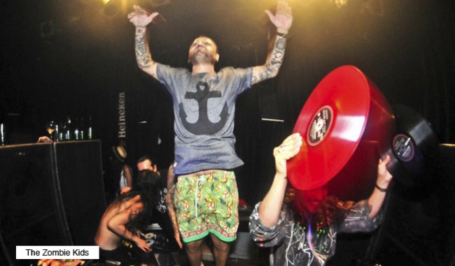 EASTPAK HAPPY NEW YEAR